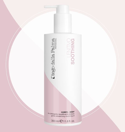 Delicate rebalancing cleansing oil